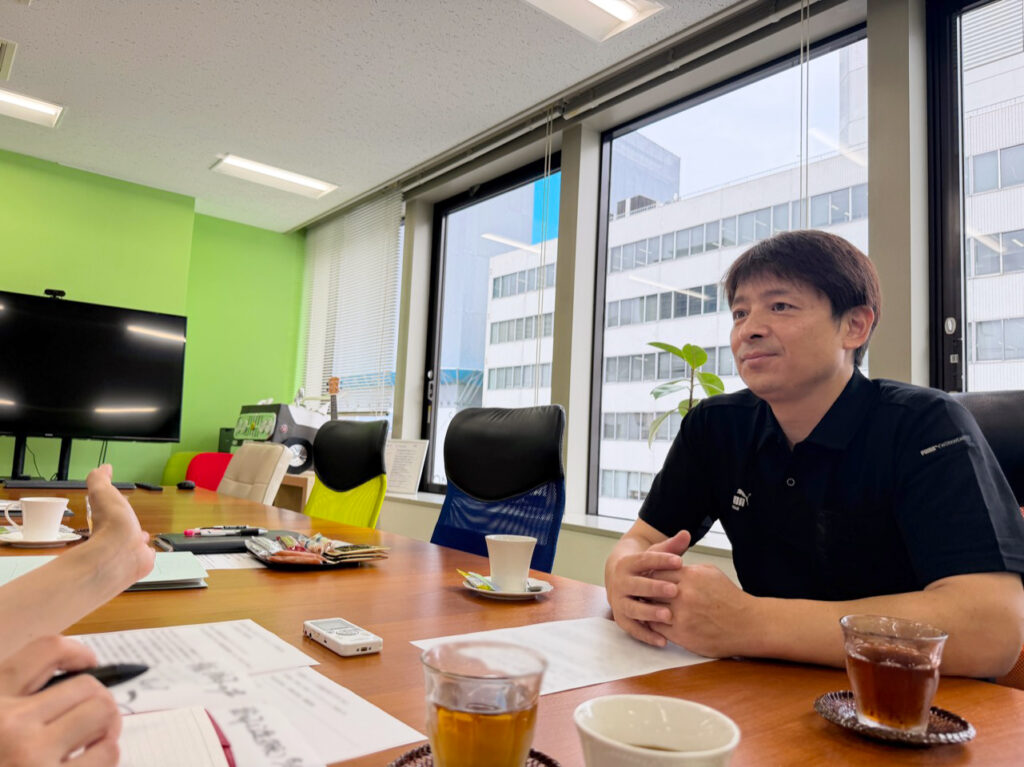 現場統括マネージャー　小牧仁志